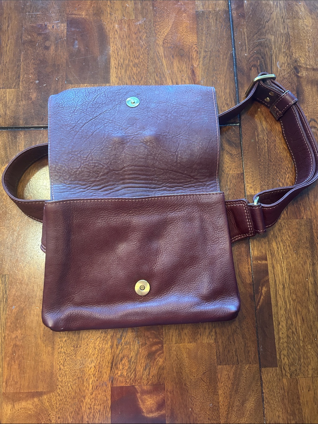 Sapahn Leather Belt Bag With Gold Ring Accent - Burgundy — image 3 of 6